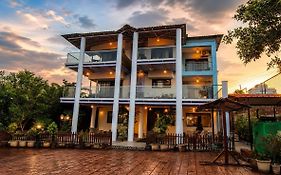 Nirvana Inn